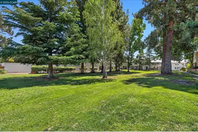 1806 Wildbrook Ct #A, Concord, CA 94521 - Photo 35