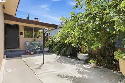1478 Plaza Dr, San Leandro, CA 94578 - Photo 3