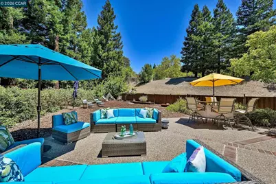 3385 Green Meadow Dr, Danville, CA 94506 - Photo 3