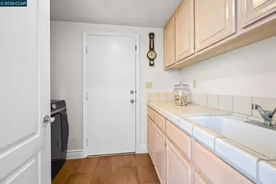 3385 Green Meadow Dr, Danville, CA 94506 - Photo 29