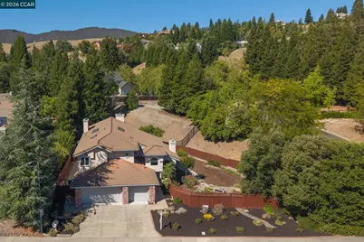 3385 Green Meadow Dr, Danville, CA 94506 - Photo 45