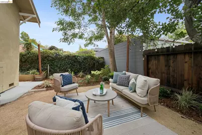 391 51st St, Oakland, CA 94609 - Photo 55