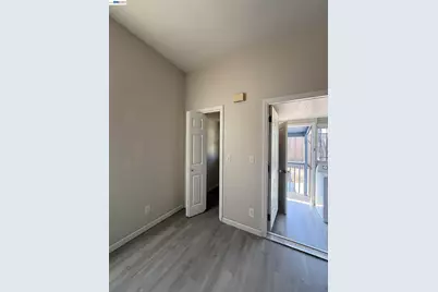 550 Marina Blvd, San Leandro, CA 94577 - Photo 19