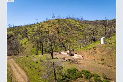 15676 Corral Hollow Rd, Tracy, CA 95377 - Photo 3
