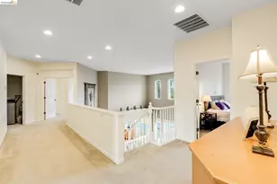 417 McAllister Dr, Benicia, CA 94510 - Photo 29