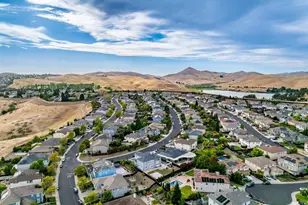 417 McAllister Dr, Benicia, CA 94510 - Photo 65
