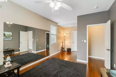 417 McAllister Drive, Benicia, CA 94510 - Photo 27