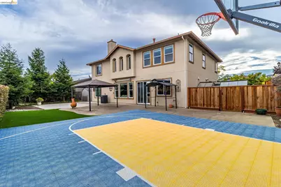 417 McAllister Drive, Benicia, CA 94510 - Photo 47