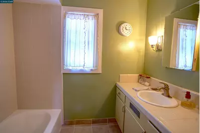 1213 Grove Way, Concord, CA 94518 - Photo 13