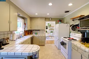 1213 Grove Way, Concord, CA 94518 - Photo 11