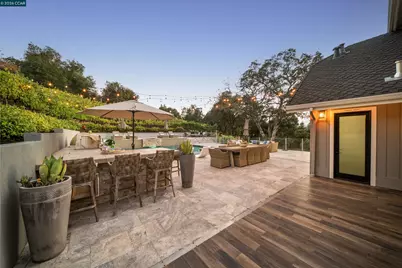 330 Twin Peaks Ln, Alamo, CA 94507 - Photo 47