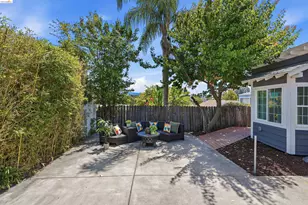 3214 Stuart St, Oakland, CA 94602 - Photo 19