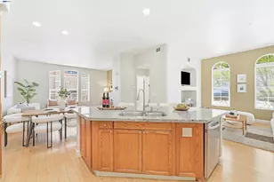 895 Inspiration Pl, Milpitas, CA 95035 - Photo 15