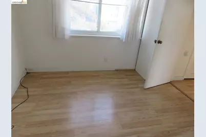 1314 Kains Ave #4, Berkeley, CA 94702 - Photo 17
