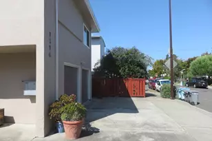 1314 Kains Ave, Berkeley, CA 94702 - Photo 27