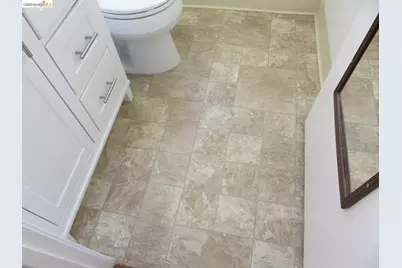 1314 Kains Ave #4, Berkeley, CA 94702 - Photo 11