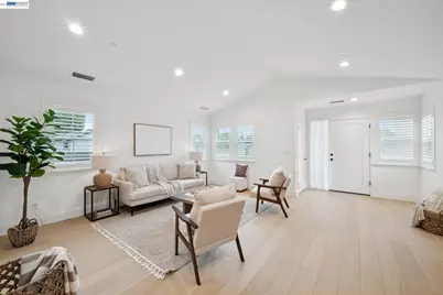 21112 Tyee Ct, Castro Valley, CA 94546 - Photo 7