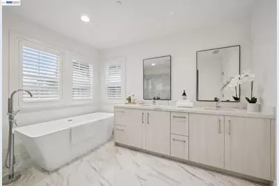 21112 Tyee Ct, Castro Valley, CA 94546 - Photo 23