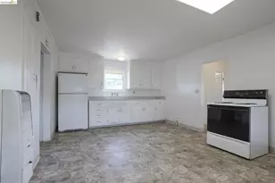 811 6th St, Benicia, CA 94510 - Photo 11