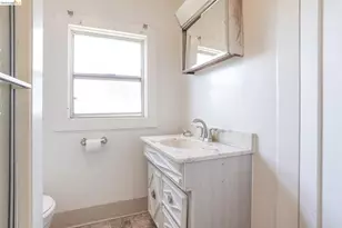 811 6th St, Benicia, CA 94510 - Photo 17