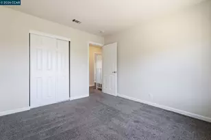 908 Francisco Dr, Suisun City, CA 94585 - Photo 29
