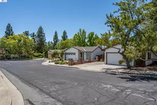 1255 Cougar Ln, Concord, CA 94521 - Photo 7