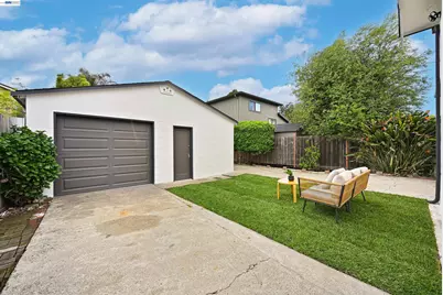 22 Garden Rd, Alameda, CA 94502 - Photo 31