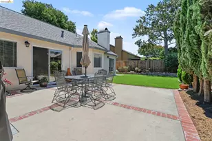 1749 Domaine Way, Oakley, CA 94561 - Photo 27