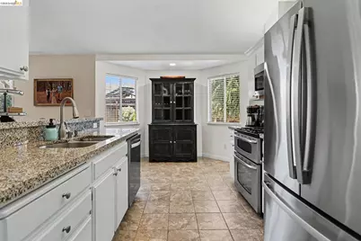 1749 Domaine Way, Oakley, CA 94561 - Photo 5