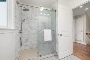 4486 Lawrence Dr, Castro Valley, CA 94546 - Photo 27
