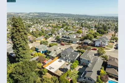 4486 Lawrence Dr, Castro Valley, CA 94546 - Photo 47