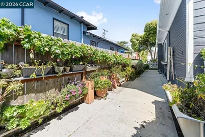 1538 Russell St, Berkeley, CA 94703 - Photo 41