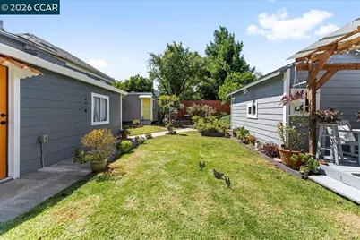 1538 Russell St, Berkeley, CA 94703 - Photo 37