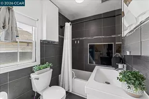 1538 Russell St, Berkeley, CA 94703 - Photo 25