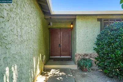 11 Danridge Ct, Antioch, CA 94509 - Photo 3