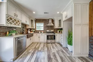 5405 Farina Ln, Fremont, CA 94538 - Photo 13