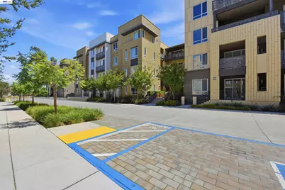 2339 Kinetic Cmn #312, Fremont, CA 94539 - Photo 3