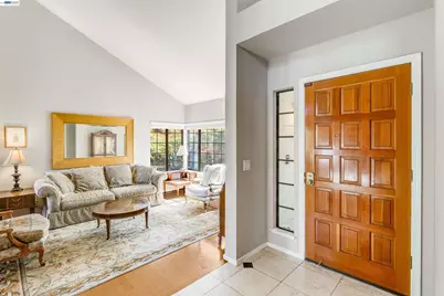 2321 Ascot Pkwy, Vallejo, CA 94591 - Photo 15