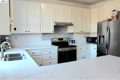 708 Potomac Ave, Santa Rosa, CA 95407 - Photo 7