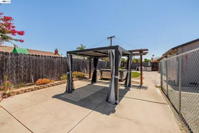4601 Wilson Ln, Concord, CA 94521 - Photo 45