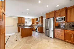 4601 Wilson Ln, Concord, CA 94521 - Photo 21