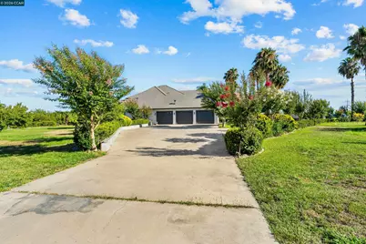 12732 West Ln, Lodi, CA 95240 - Photo 77