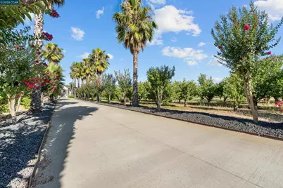 12732 West Ln, Lodi, CA 95240 - Photo 3