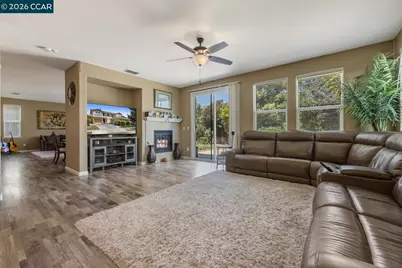 1117 Van Gogh Lane, Patterson, CA 95363 - Photo 15