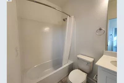 417 Mystic Ln, Pittsburg, CA 94565 - Photo 15