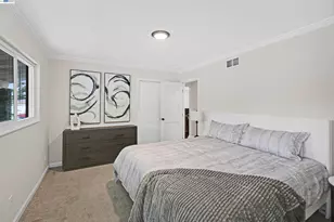 7 Newhall St, Hayward, CA 94544 - Photo 23