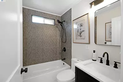 7 Newhall St, Hayward, CA 94544 - Photo 27