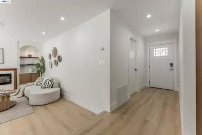 1393 Annapolis Way, San Jose, CA 95118 - Photo 9