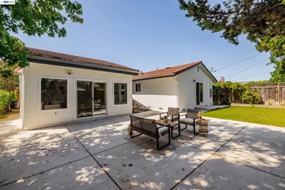 1393 Annapolis Way, San Jose, CA 95118 - Photo 29