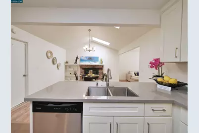 913 Seascape Cir, Rodeo, CA 94572 - Photo 27